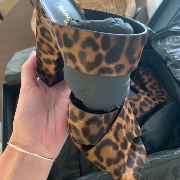 Saint Laurent Oak Printed Calf Hair Slide Sandals - Picture 4 of 4